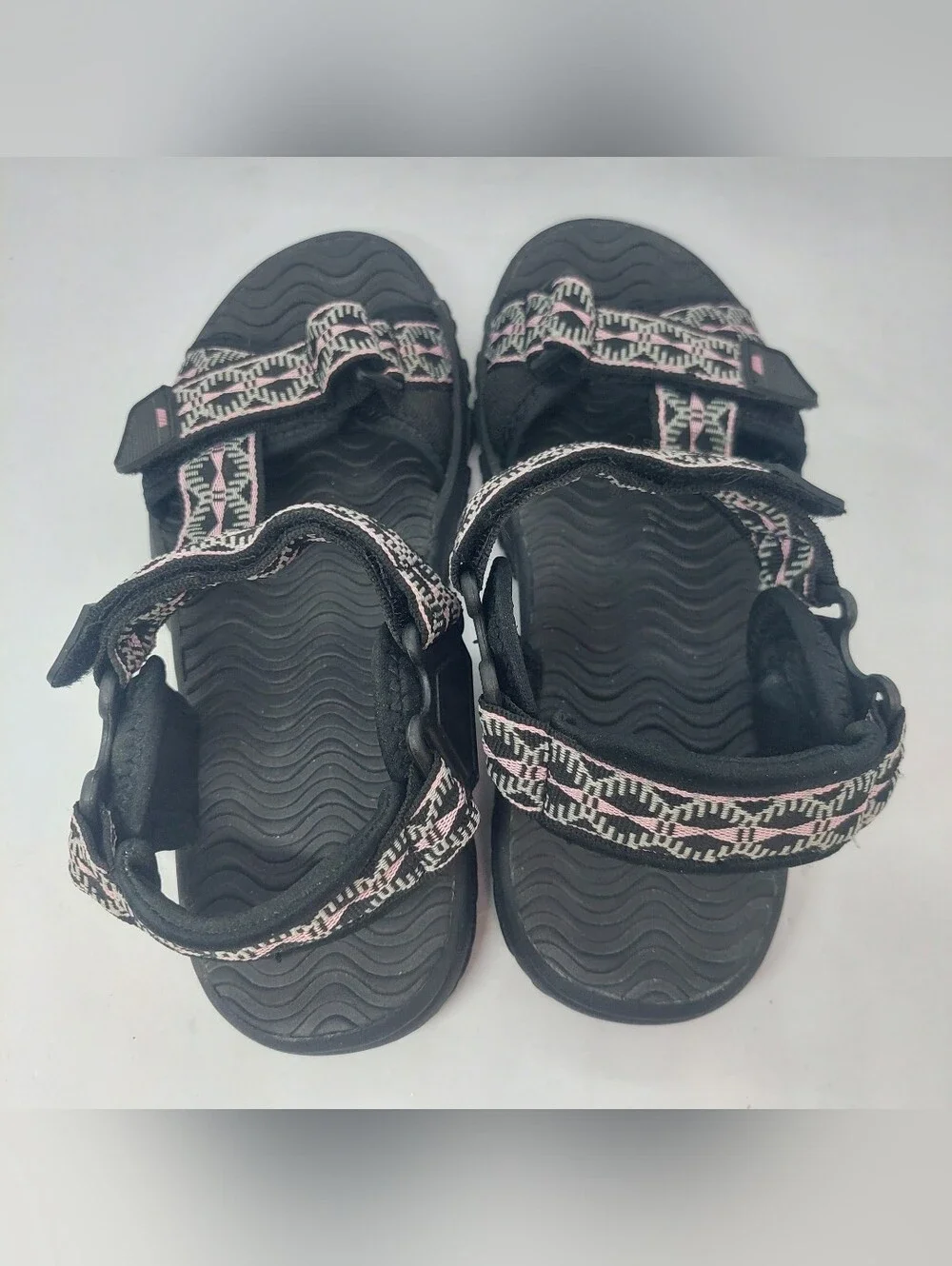 Avia Strappy Sandals Black Pink Geometric Design Adj Summer Shoes Womens Size 7